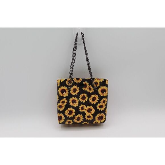 Primrose Handbag - Picture 1 of 1